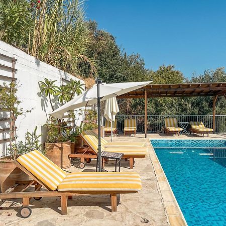 Archondia House - Holiday Apartments With Pool Kalavasos Exterior photo