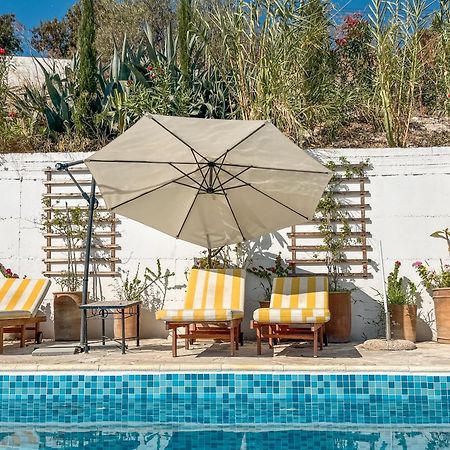 Archondia House - Holiday Apartments With Pool Kalavasos Exterior photo