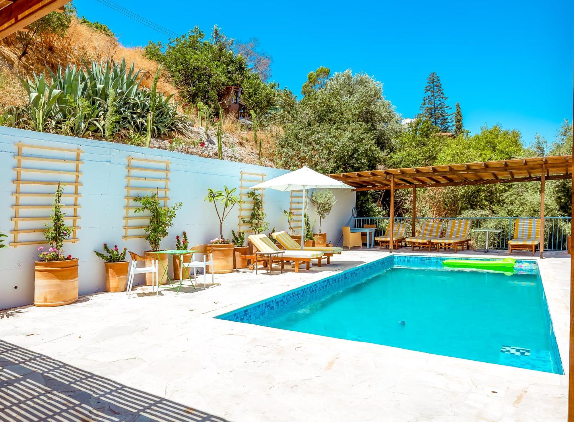 Archondia House - Holiday Apartments With Pool Kalavasos Exterior photo